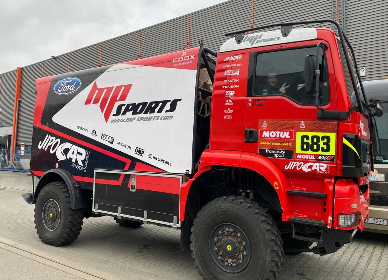 Dakar 2020 MAN doprovod speciál
