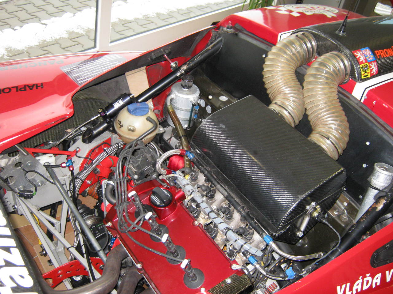 Lotus WR-9 informace k vozu