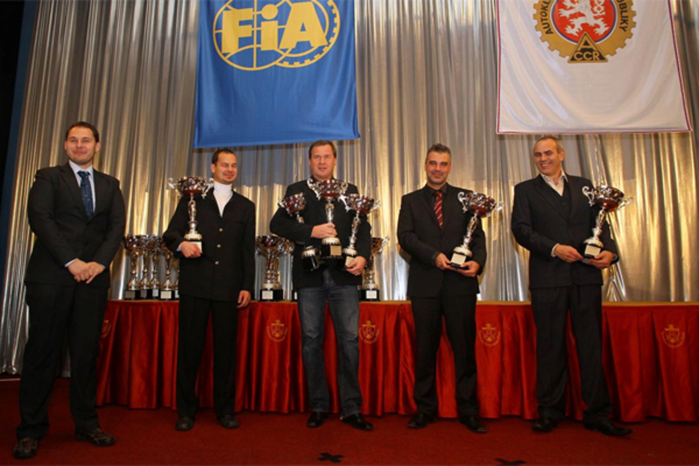Ocenění Mistrovství Evropy 1 Místo v E2SH a 4. místo celkově 2012