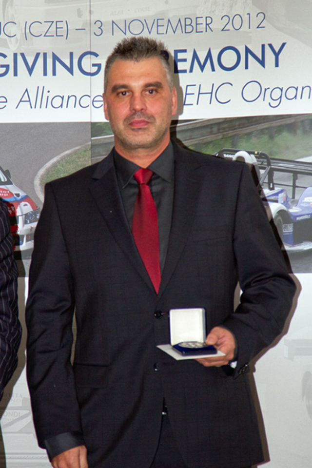 Ocenění Mistrovství Evropy 1 Místo v E2SH a 4. místo celkově 2012