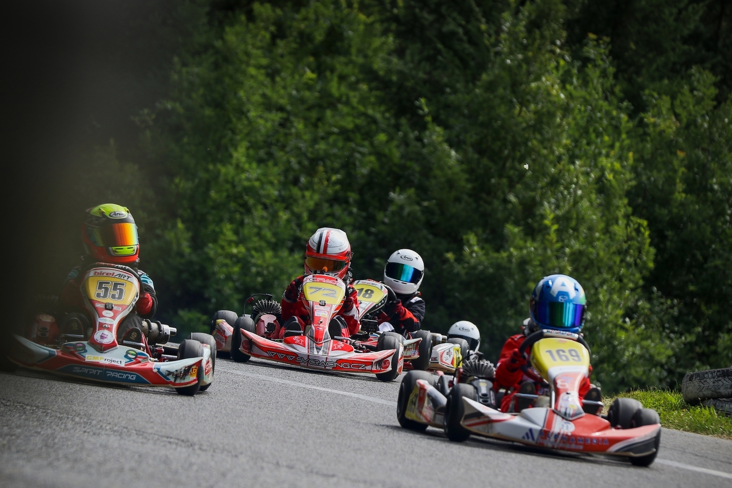 5 závod MČR v kartingu na trati zvané české zelené peklo v Písku.