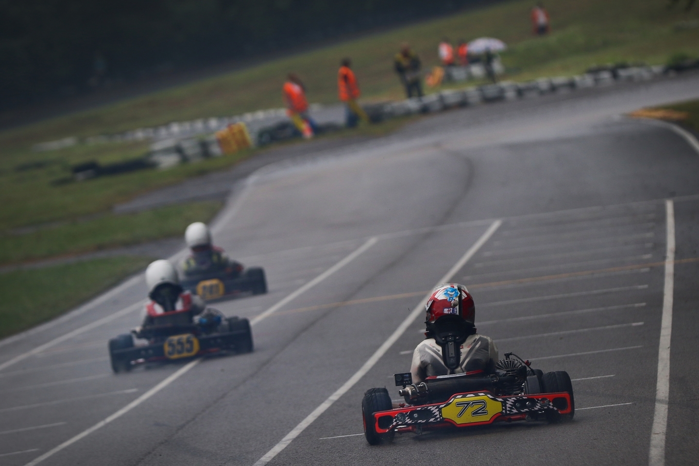 5 závod MČR v kartingu na trati zvané české zelené peklo v Písku.