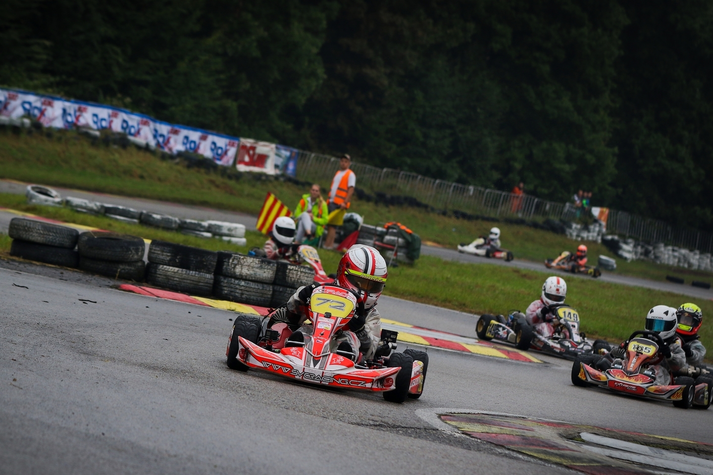 5 závod MČR v kartingu na trati zvané české zelené peklo v Písku.