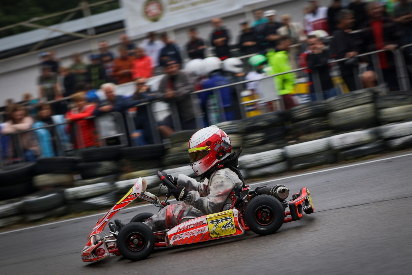 5 závod MČR v kartingu na trati zvané české zelené peklo v Písku.