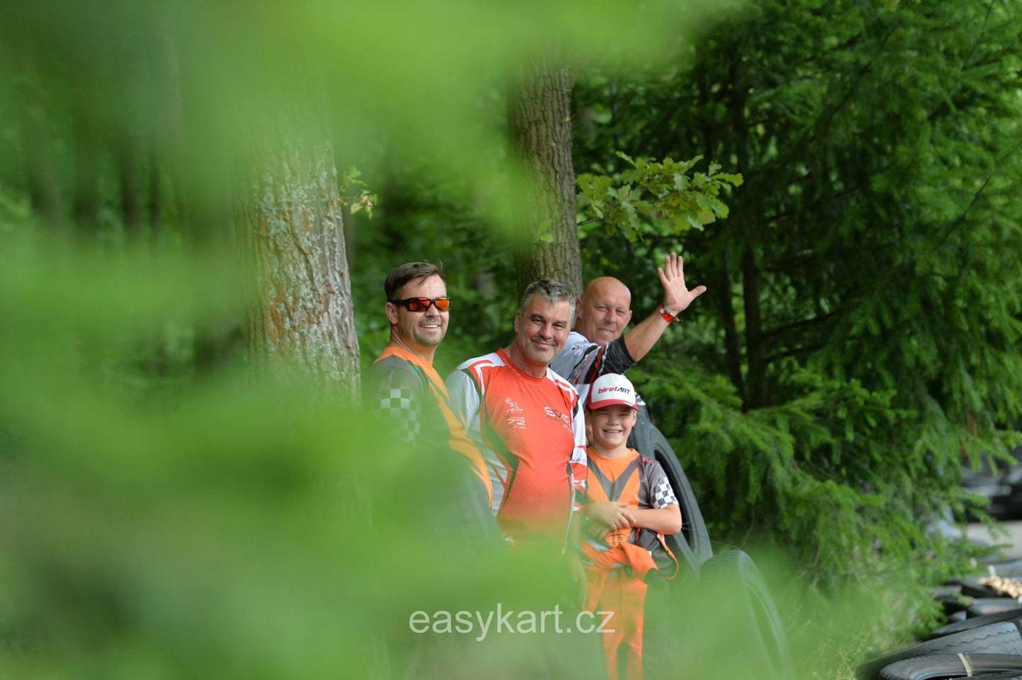 5 závod MČR v kartingu na trati zvané české zelené peklo v Písku.