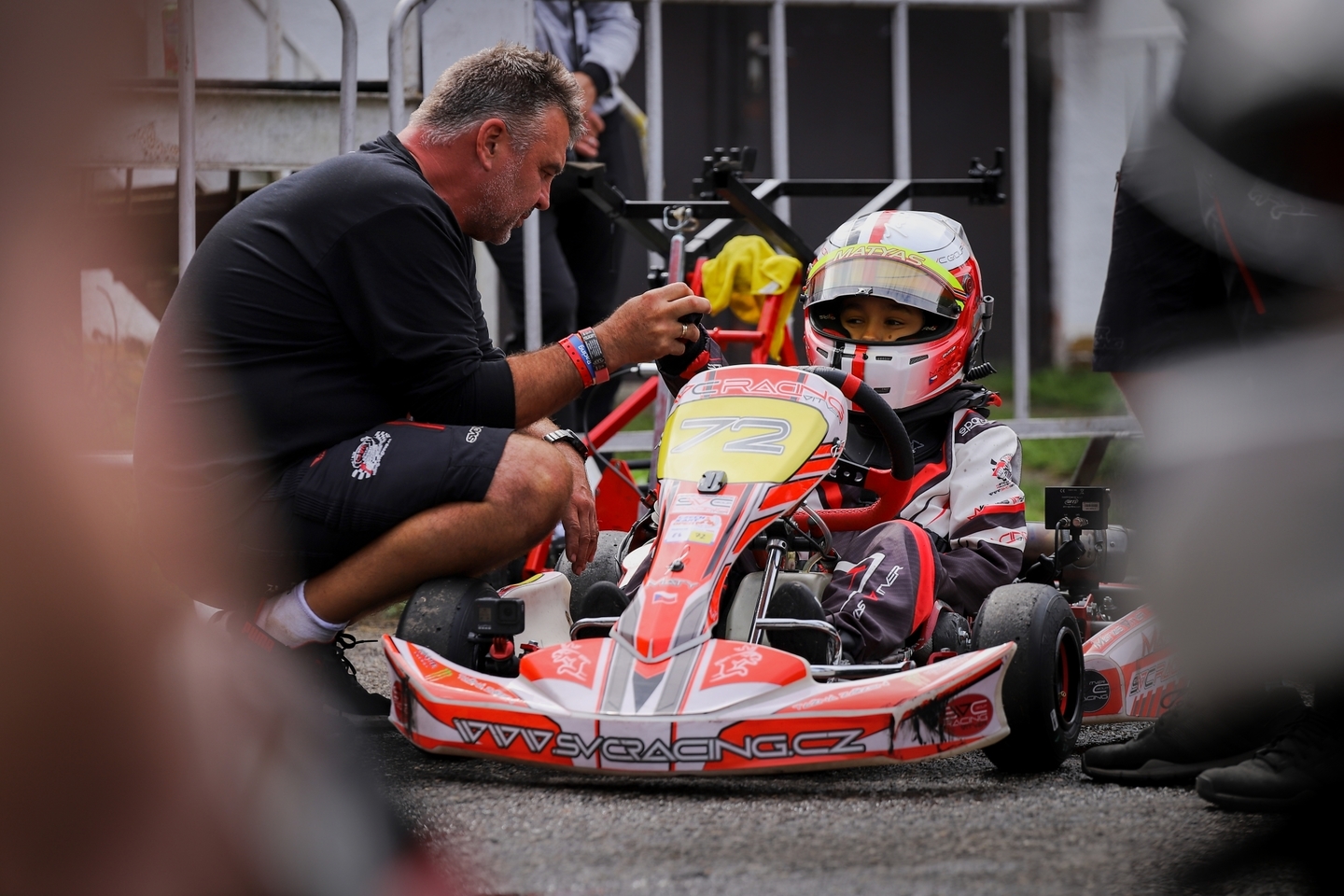 5 závod MČR v kartingu na trati zvané české zelené peklo v Písku.