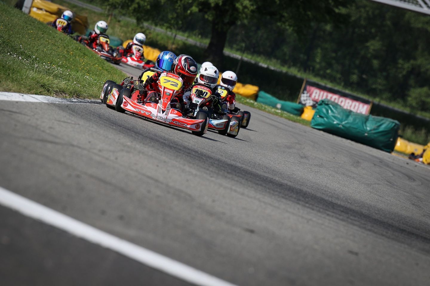 3 závod MČR v kartingu ve Vysokém Mýtě a názorné předvedení, jak nemá vypadat Slow fáze