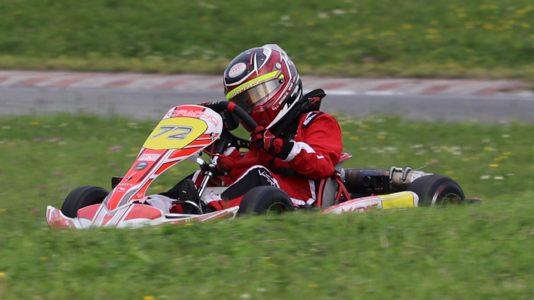 3 závod MČR v kartingu ve Vysokém Mýtě a názorné předvedení, jak nemá vypadat Slow fáze
