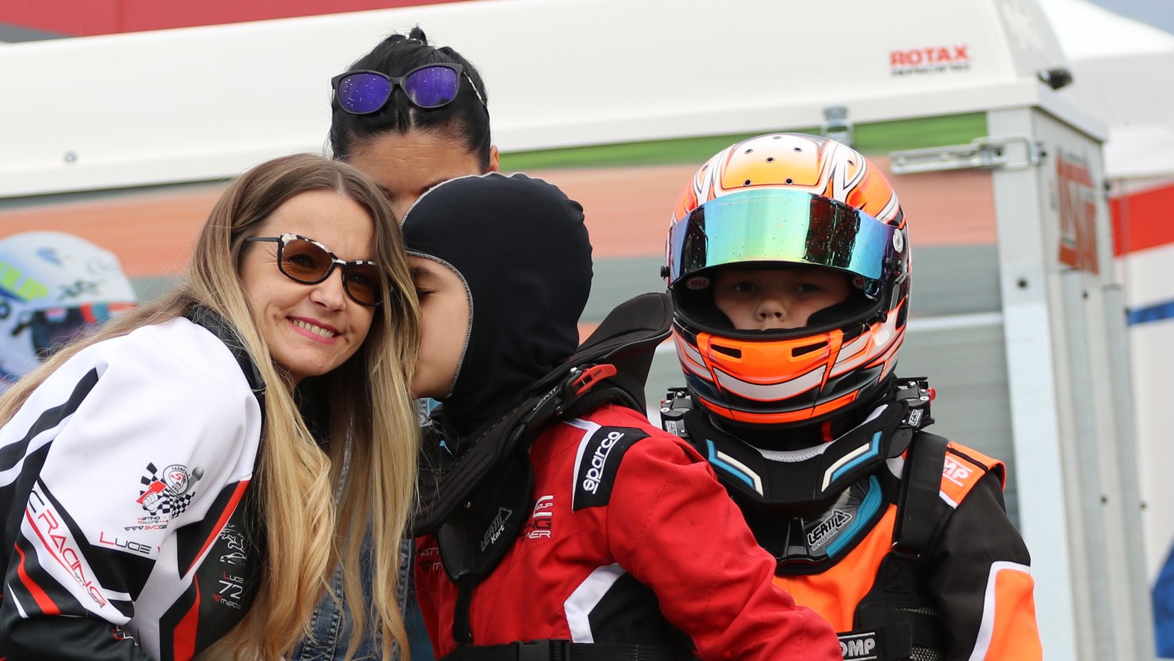 3 závod MČR v kartingu ve Vysokém Mýtě a názorné předvedení, jak nemá vypadat Slow fáze