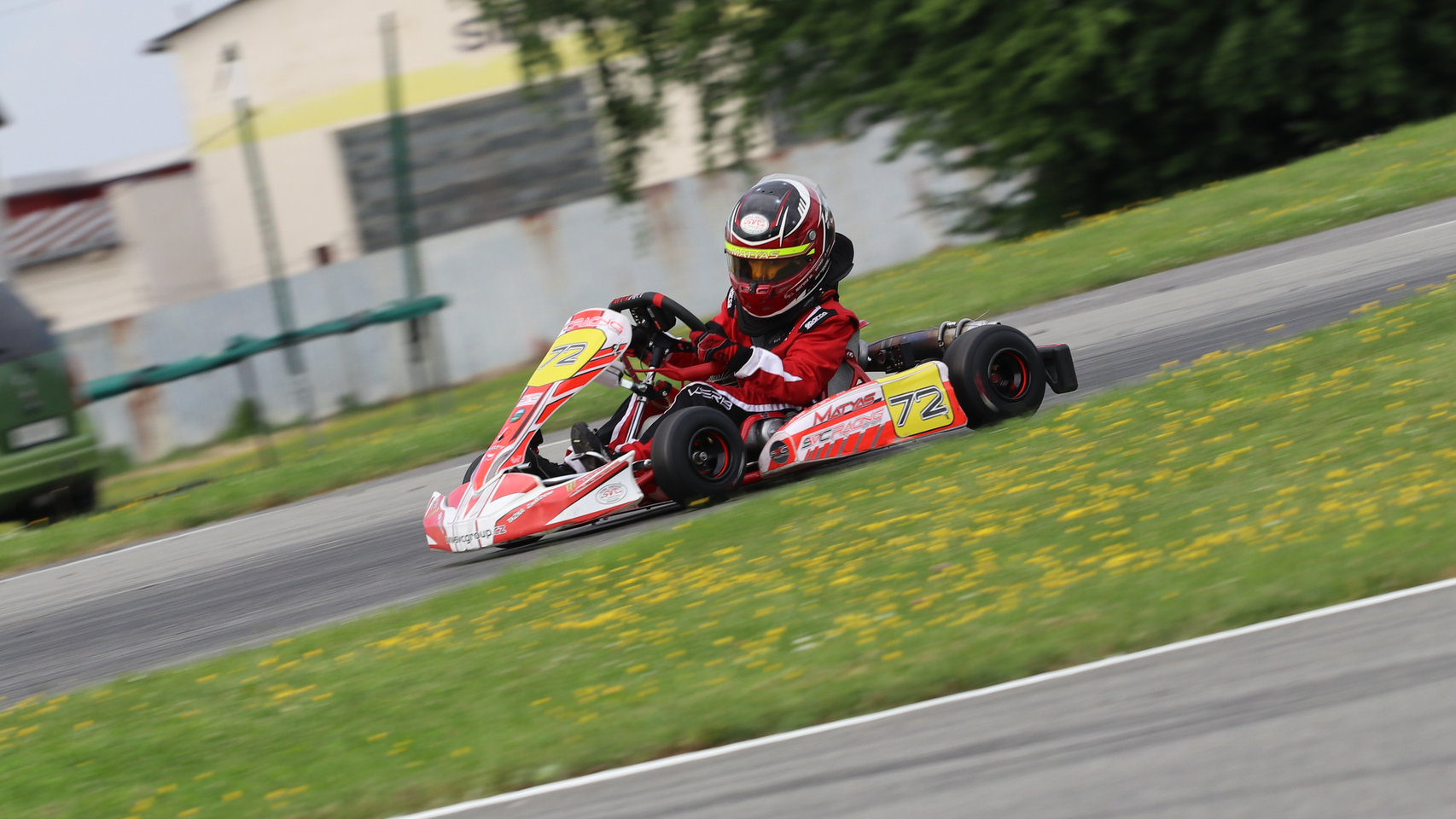 3 závod MČR v kartingu ve Vysokém Mýtě a názorné předvedení, jak nemá vypadat Slow fáze