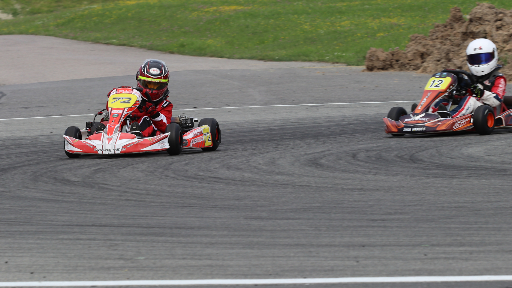 3 závod MČR v kartingu ve Vysokém Mýtě a názorné předvedení, jak nemá vypadat Slow fáze