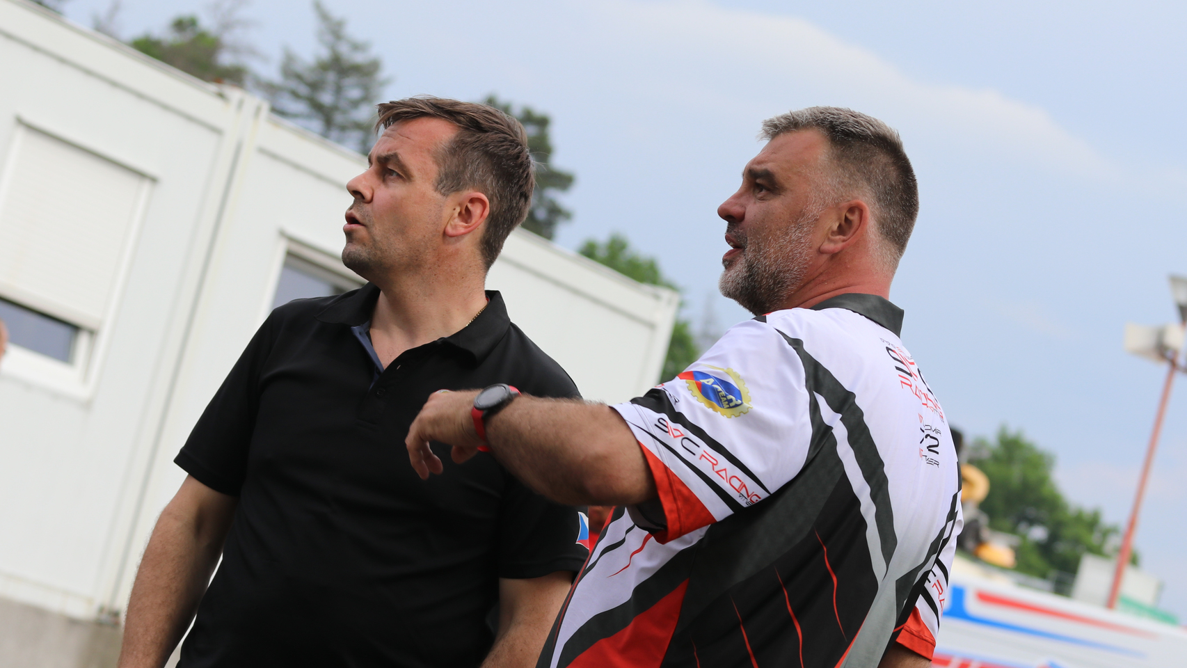 3 závod MČR v kartingu ve Vysokém Mýtě a názorné předvedení, jak nemá vypadat Slow fáze