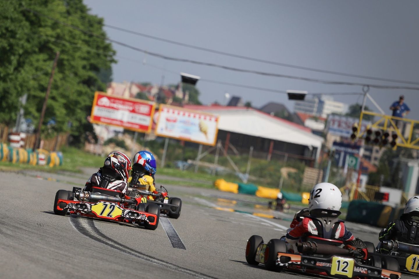 3 závod MČR v kartingu ve Vysokém Mýtě a názorné předvedení, jak nemá vypadat Slow fáze