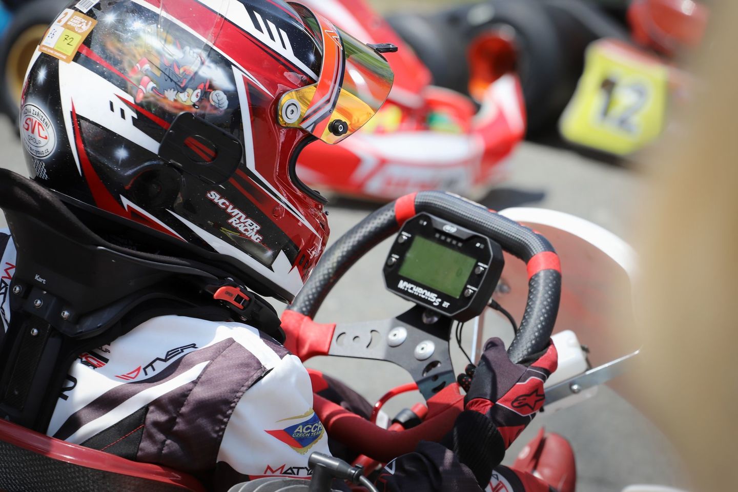 3 závod MČR v kartingu ve Vysokém Mýtě a názorné předvedení, jak nemá vypadat Slow fáze
