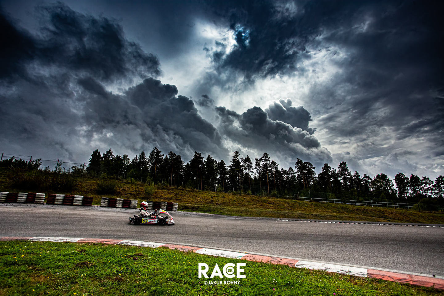 6 závod Mistrovství Czech Kart Open a Pohár EASY 60 ve Wackersdorfu  9-11.09.2022