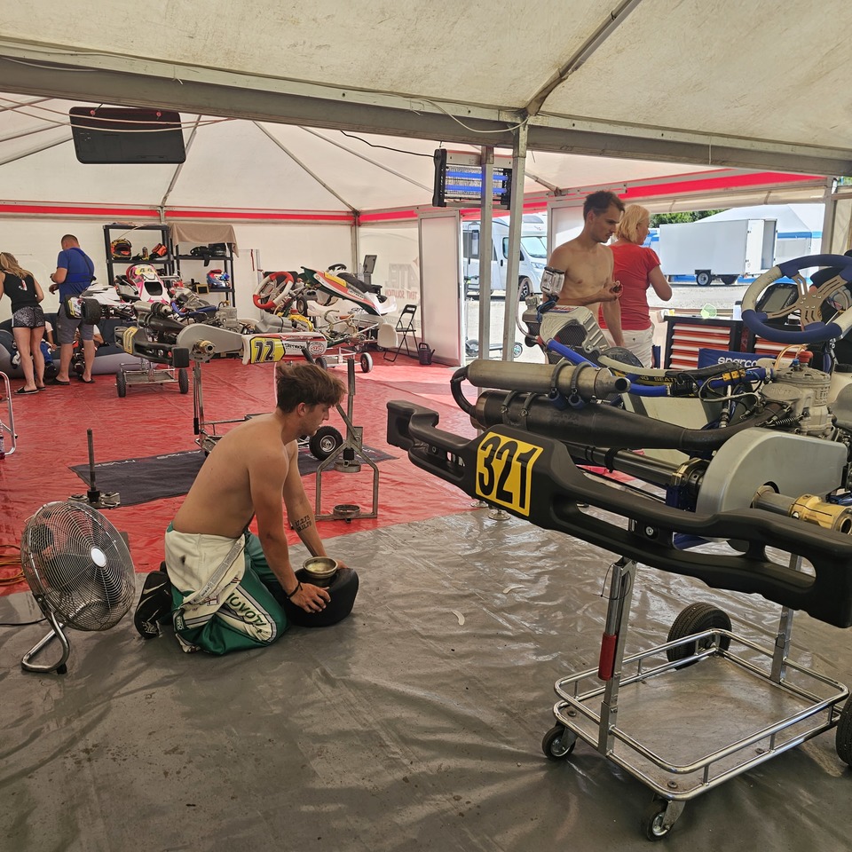 4 podnik Czech Kart Open pokračoval v datumu 14.-16.07.2023 v Rakouském Speedworld Kart Racing