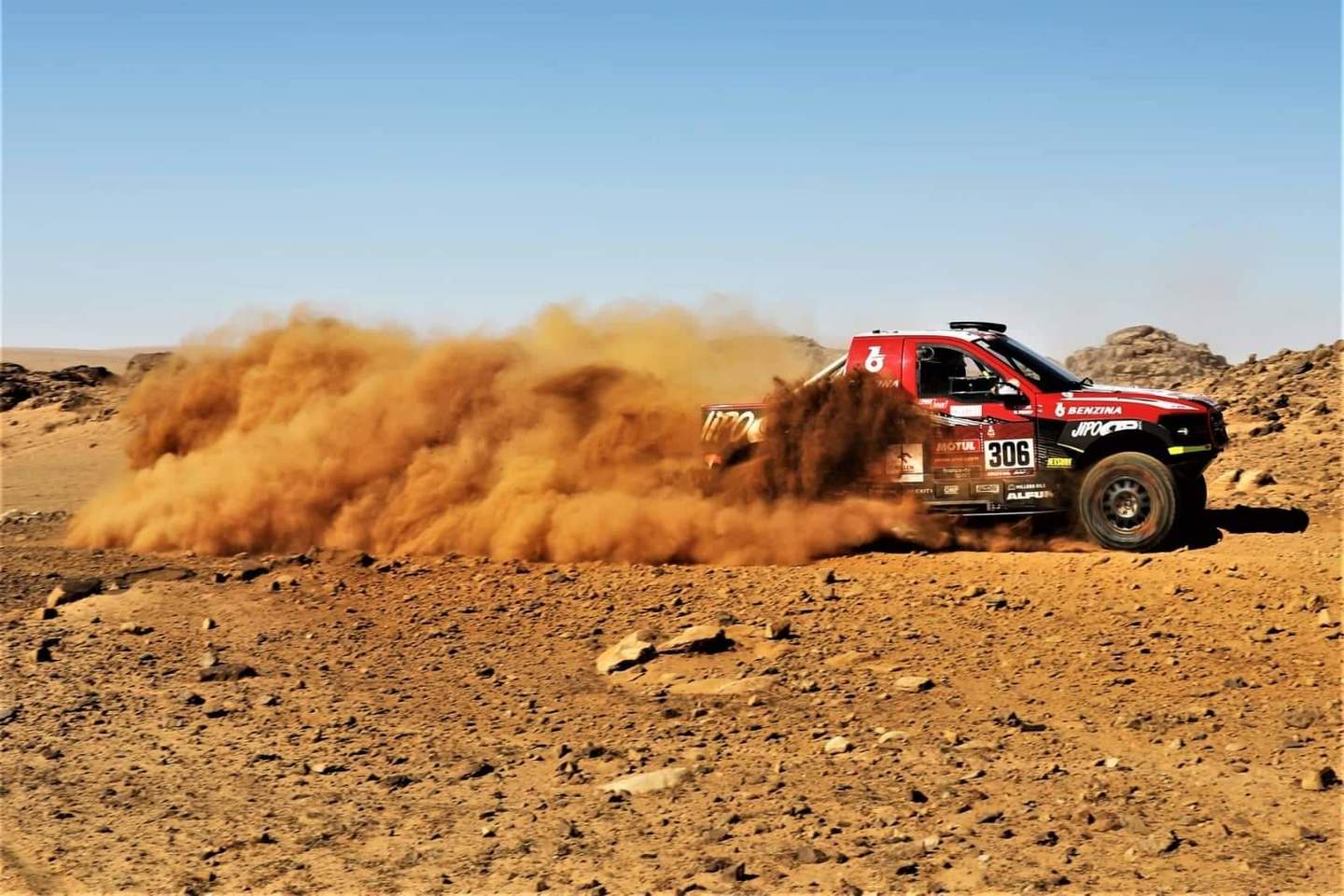 Tažné zařízení Dakar SVC GROUP 2020 