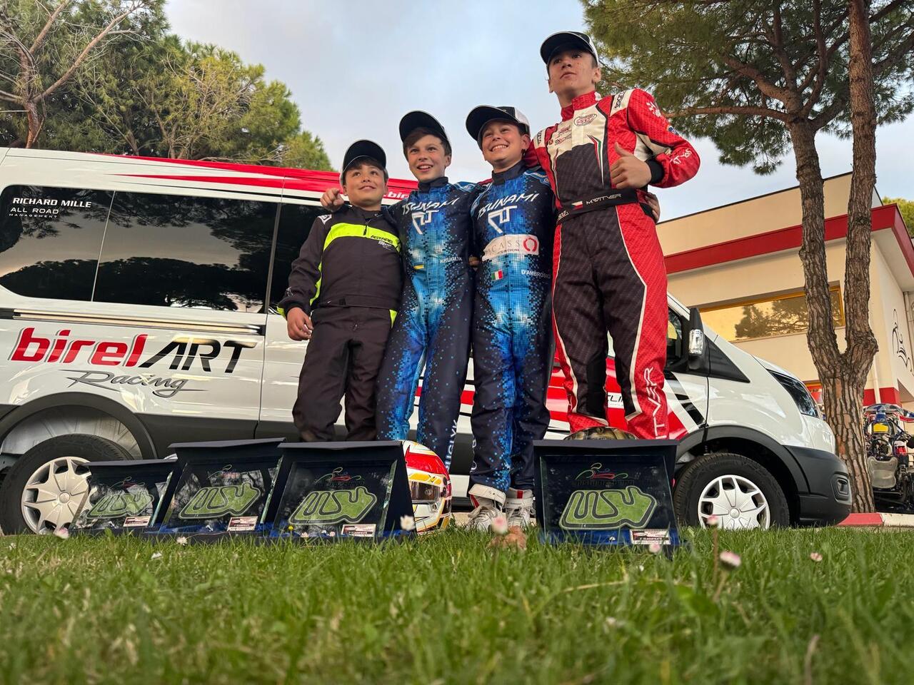 Jesolo kart Matyas Vitver EASY 100