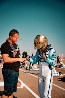 Matyas Vitver motokáry Dubai Al Aim partner SVC GROUP 