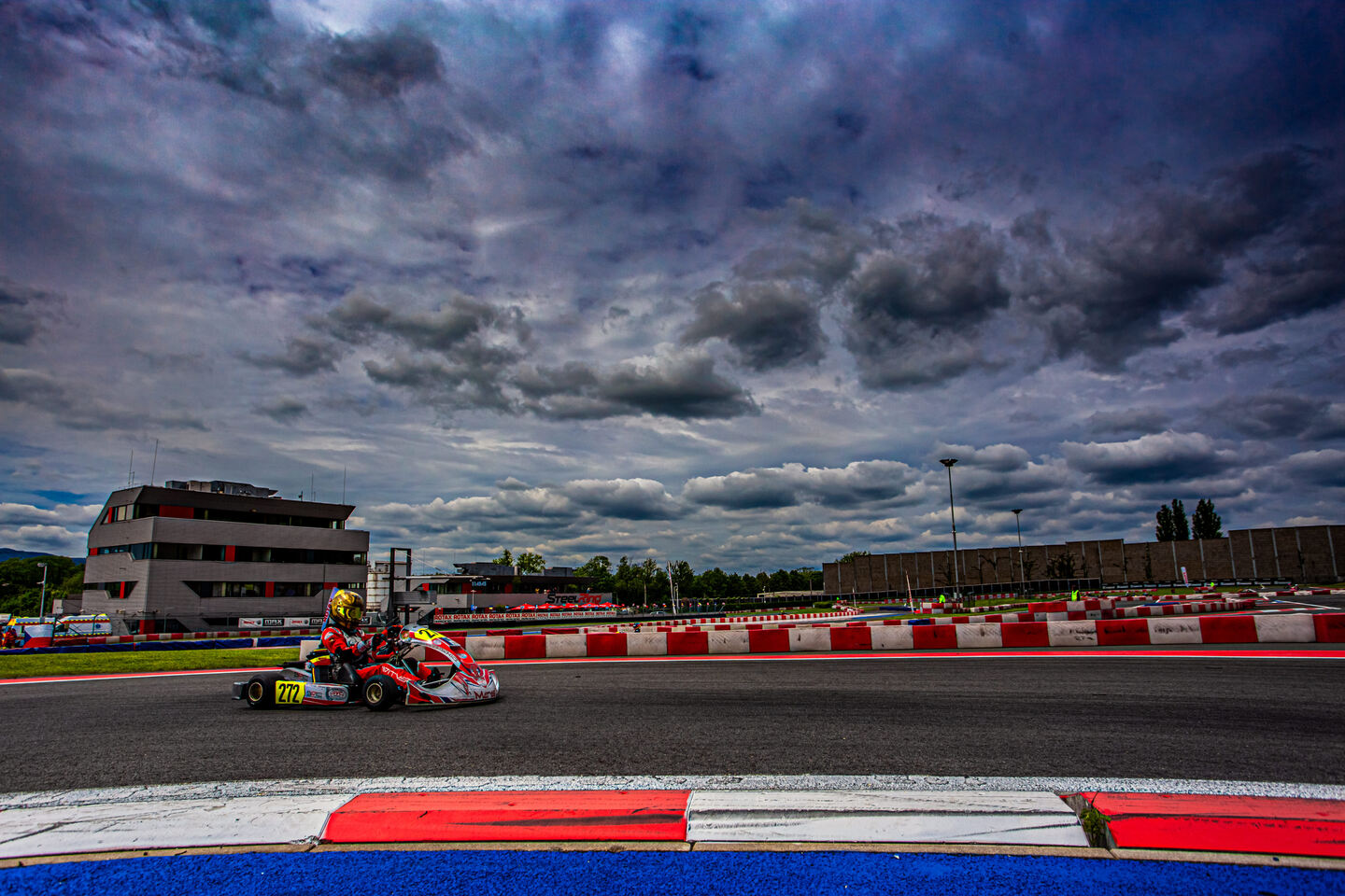 Matyas Vitver Henza Kart GROUP Gamoto kart