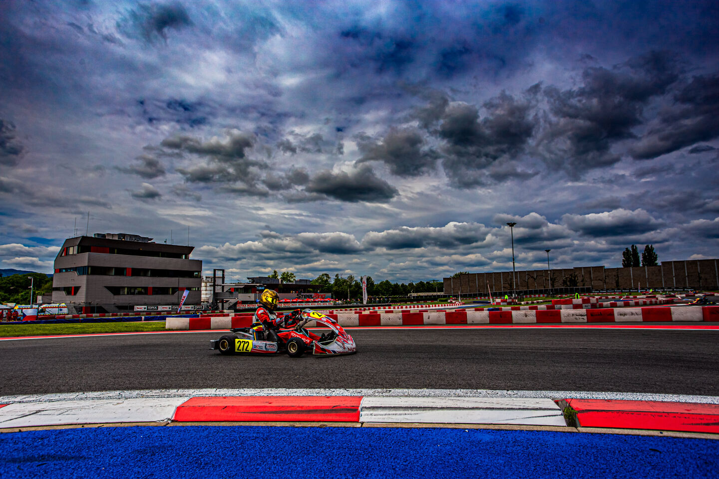 Matyas Vitver Henza Kart GROUP Gamoto kart