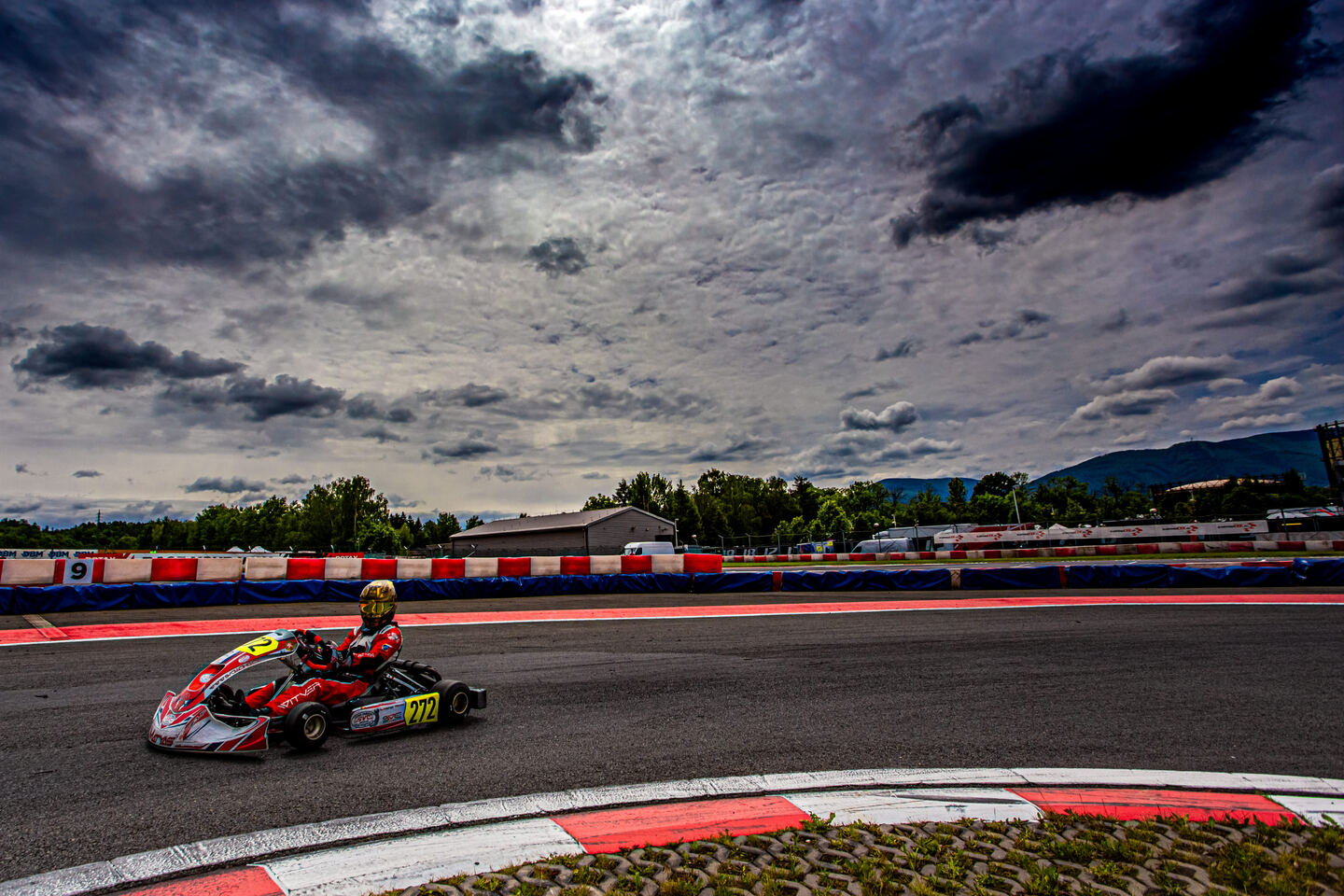 Matyas Vitver Henza Kart GROUP Gamoto kart