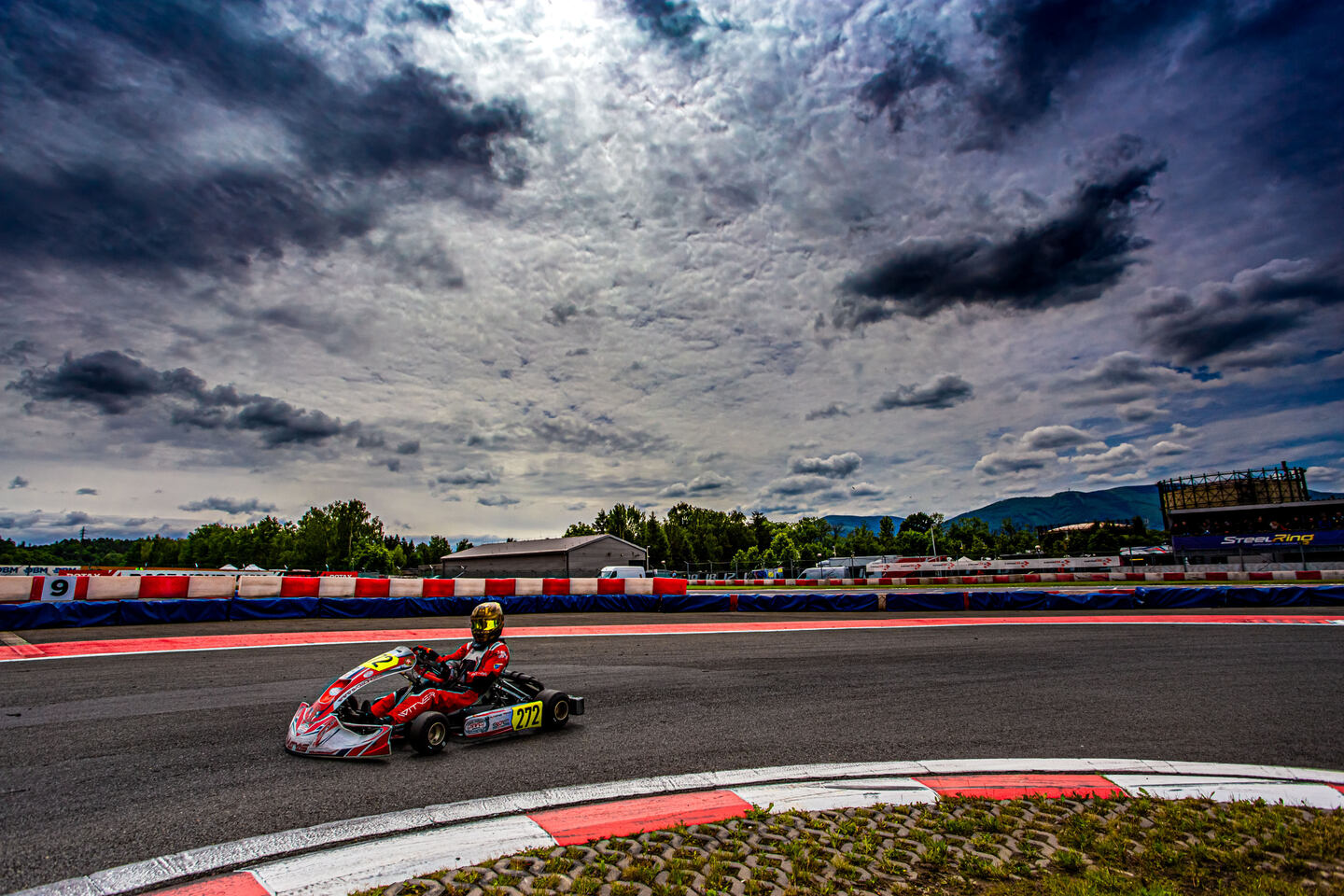 Matyas Vitver Henza Kart GROUP Gamoto kart