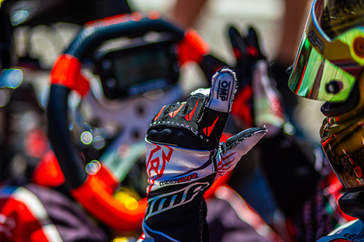 Matyas Vitver + Dominik Vitver 
Karting motokáry
SVC GROUP výrobce tažných zařízení 