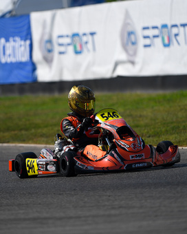 ACI - Matyas Vitver Italský Mistrák Franciakorta Italie