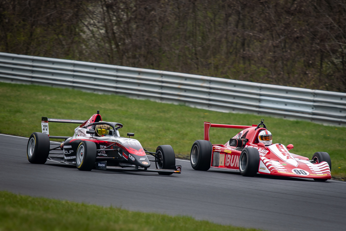 Matyas Vitver Tatuus F4 a Ambasador SVC GROUP výroba tažných zařízení.  