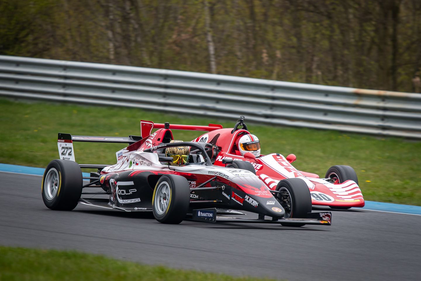Matyas Vitver Tatuus F4 a Ambasador SVC GROUP výroba tažných zařízení.  