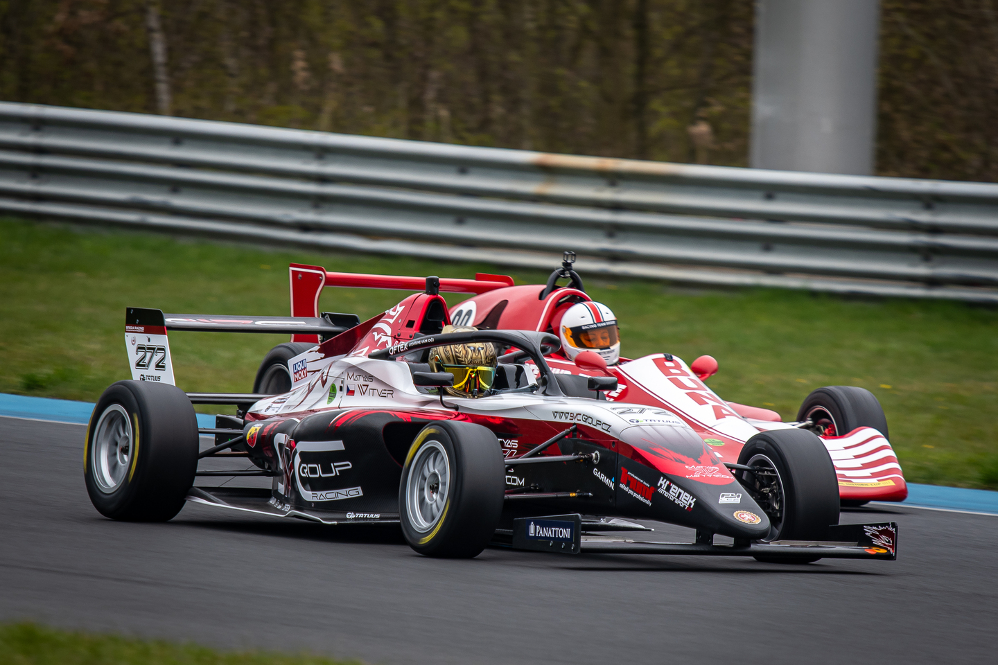 Matyas Vitver Tatuus F4 a Ambasador SVC GROUP výroba tažných zařízení.  
