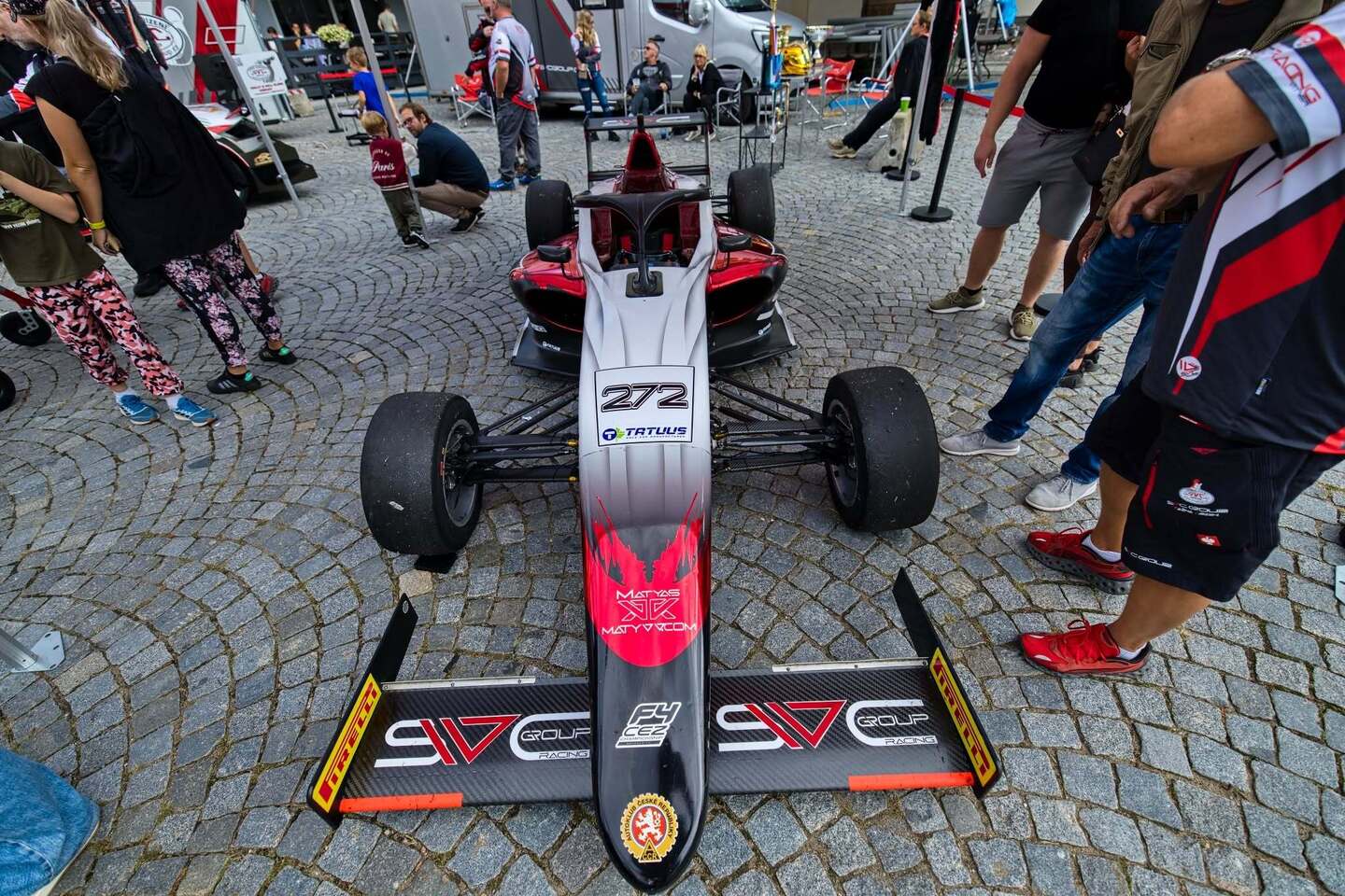 DEN MOTORSPORTU ROZBURÁCEL CENTRUM NÁCHODA – SVC GROUP výroba tažné zařízení